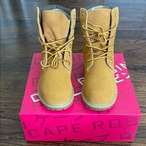 Cape Robbin Tan Lace-Up Boots